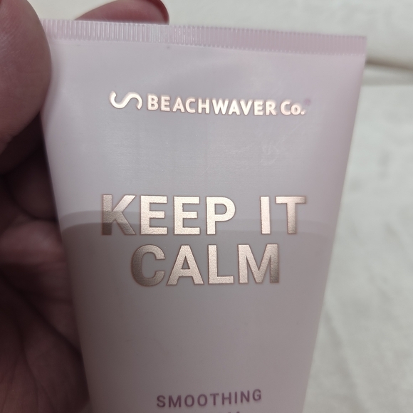 NWT Beachwaver Co. Keep It Calm Smoothing Cream - 3.8 fl oz - Picture 2 of 5